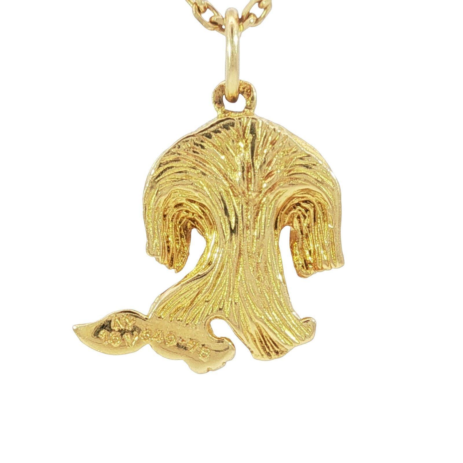 Van Cleef & Arpels Collana con ciondolo a forma di cane in oro giallo francese 18 carati in vendita 1