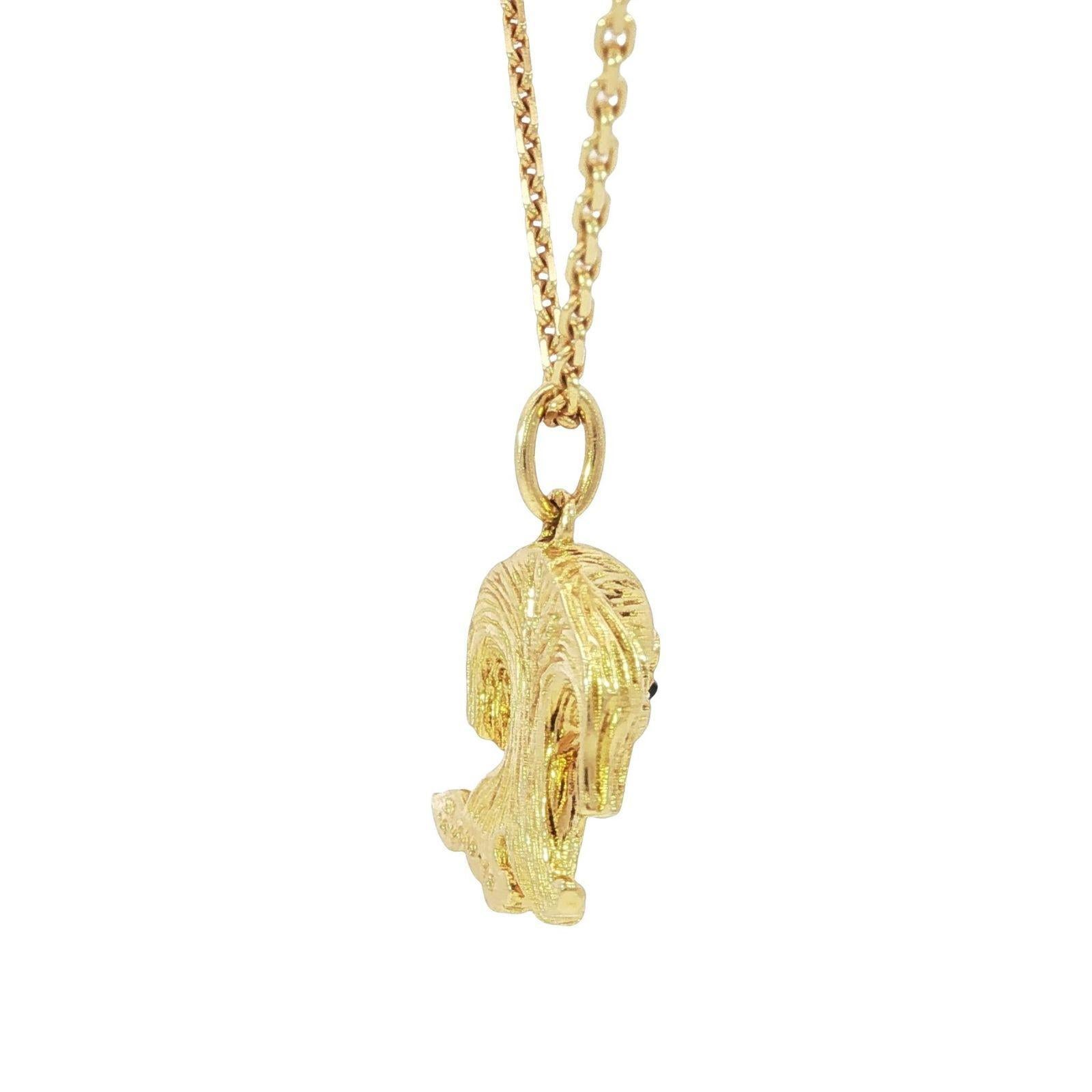 Van Cleef & Arpels Collana con ciondolo a forma di cane in oro giallo francese 18 carati in vendita 3