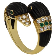 Vintage Van Cleef & Arpels Double Headed Swan Ring In Black Onyx With Diamonds Emeralds