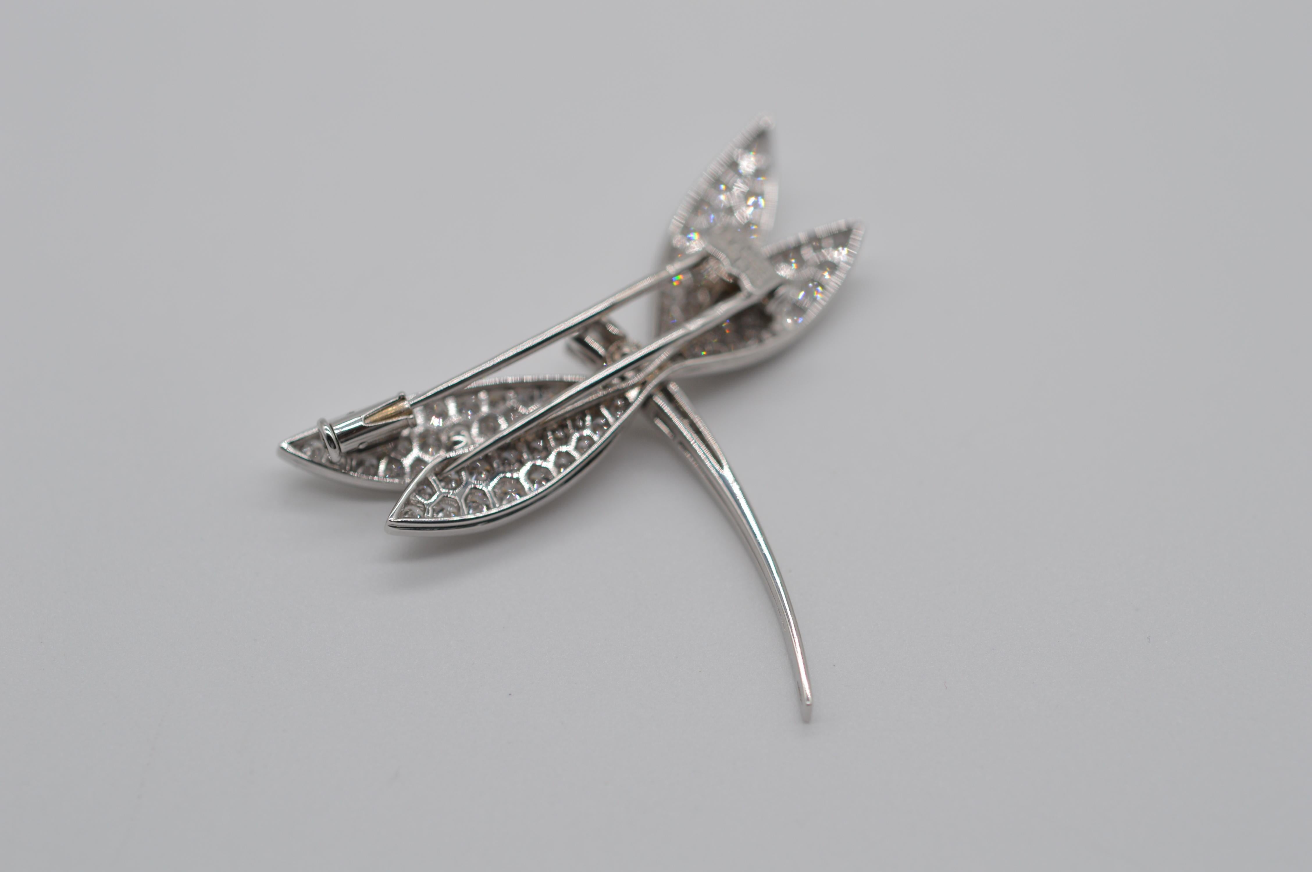 Women's or Men's Van Cleef & Arpels Dragonfly Diamonds Brooch in 18K White Gold Unworn For Sale