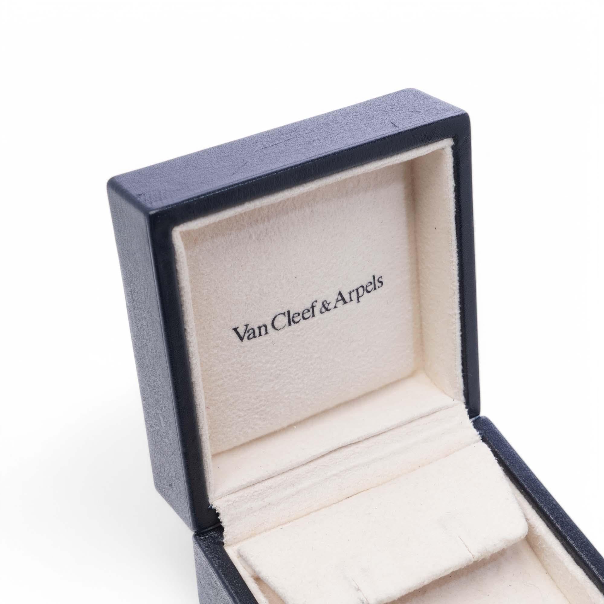 Caja de pendientes Van Cleef & Arpels Francés en venta
