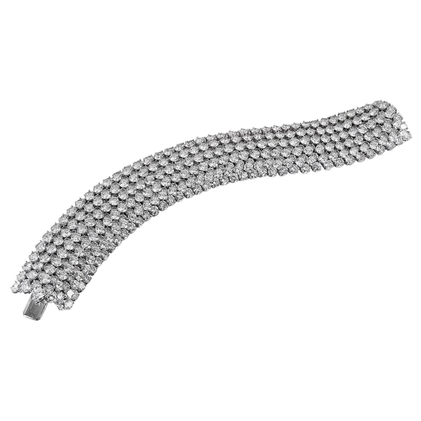 Van Cleef and Arpels ElevenRow Diamond Platinum Bracelet For Sale at