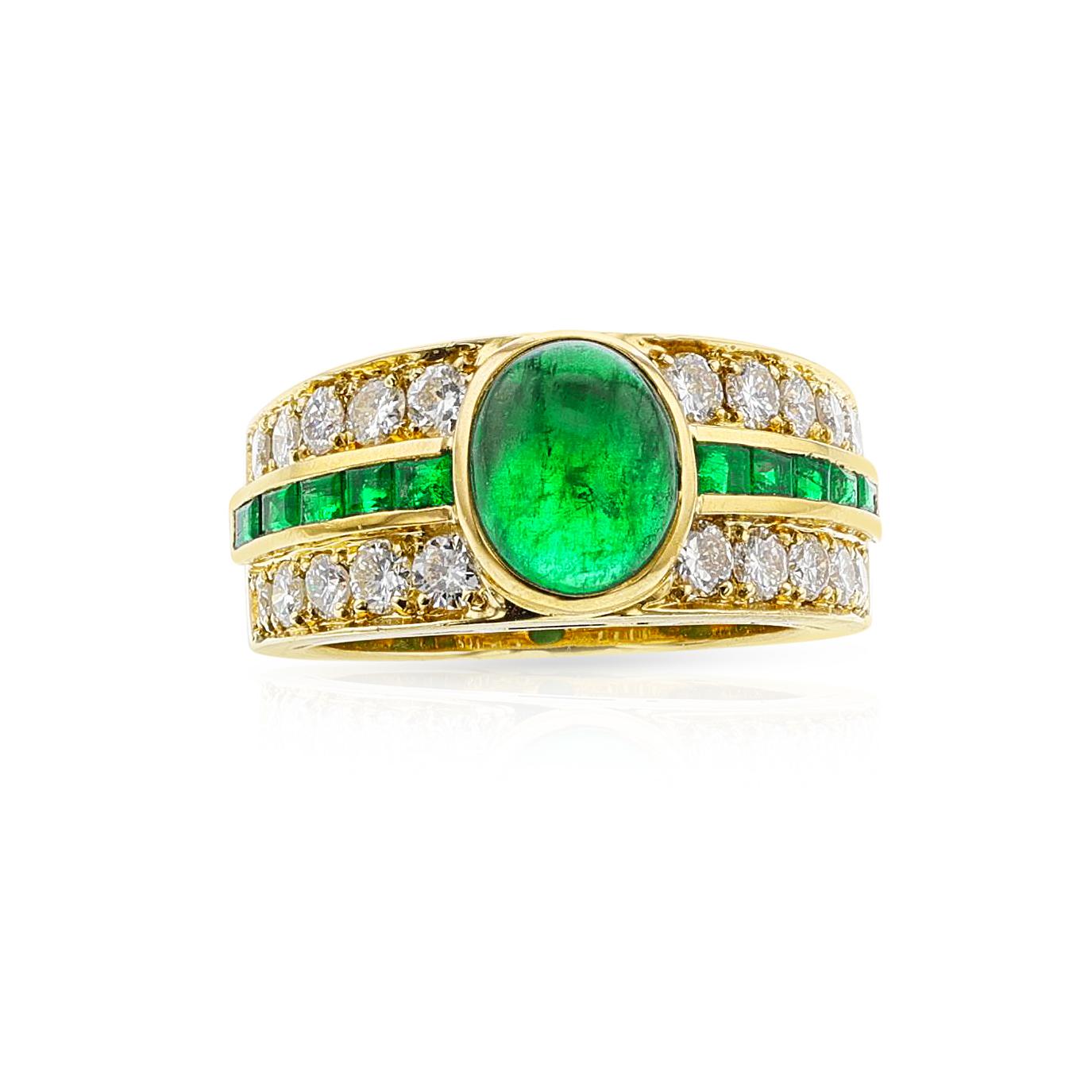 Van Cleef & Arpels Emerald Cabochon and Diamond Ring For Sale 1