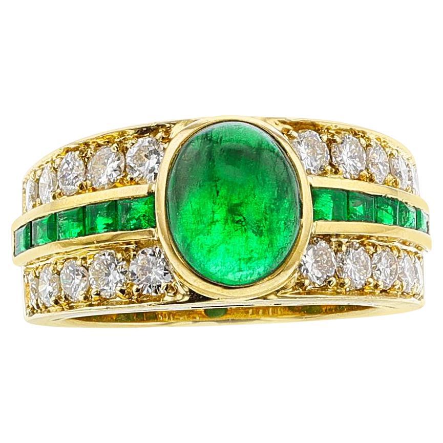 Van Cleef & Arpels Emerald Cabochon and Diamond Ring For Sale