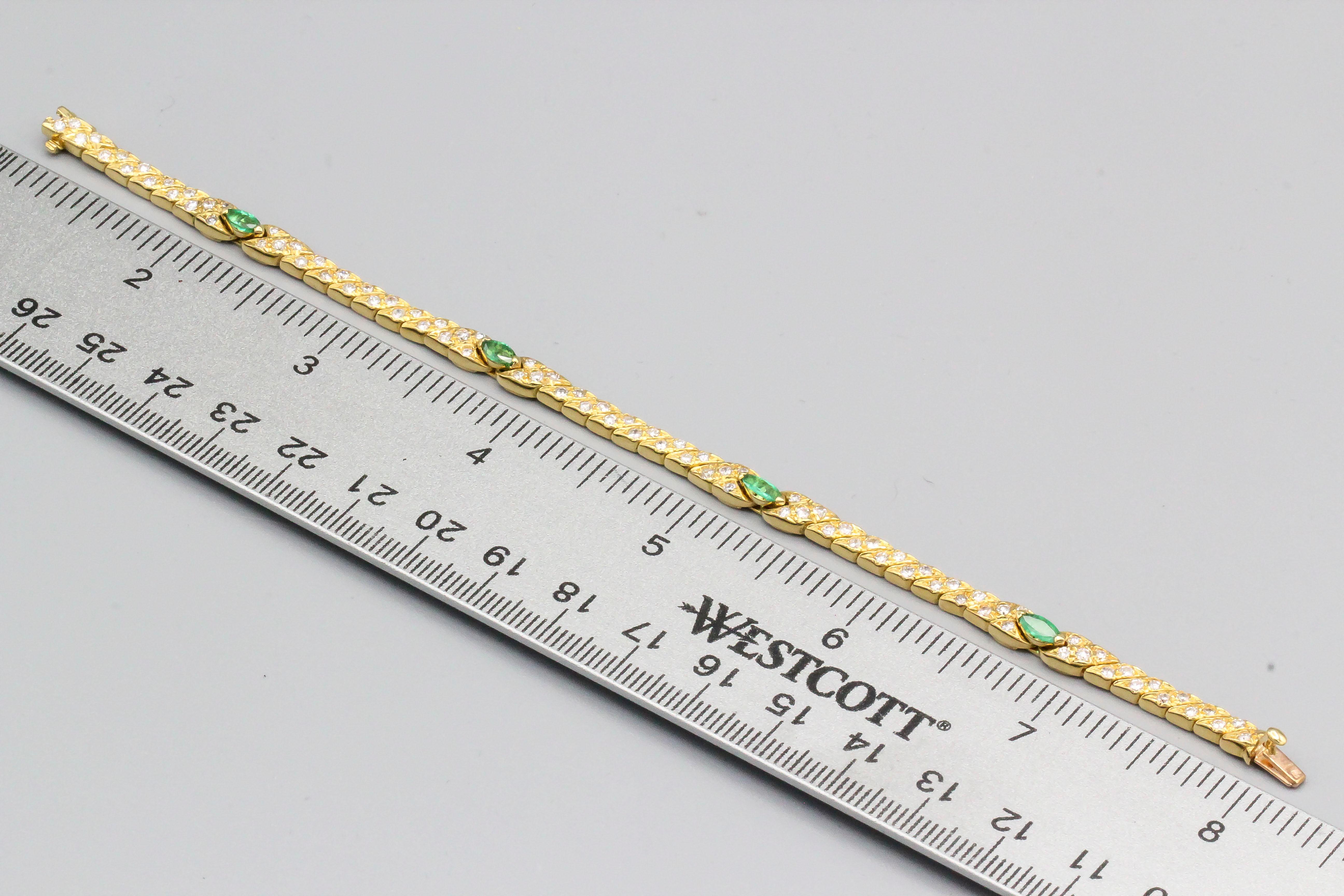 Van Cleef & Arpels Emerald, Diamond and 18 Karat Gold Bracelet 2