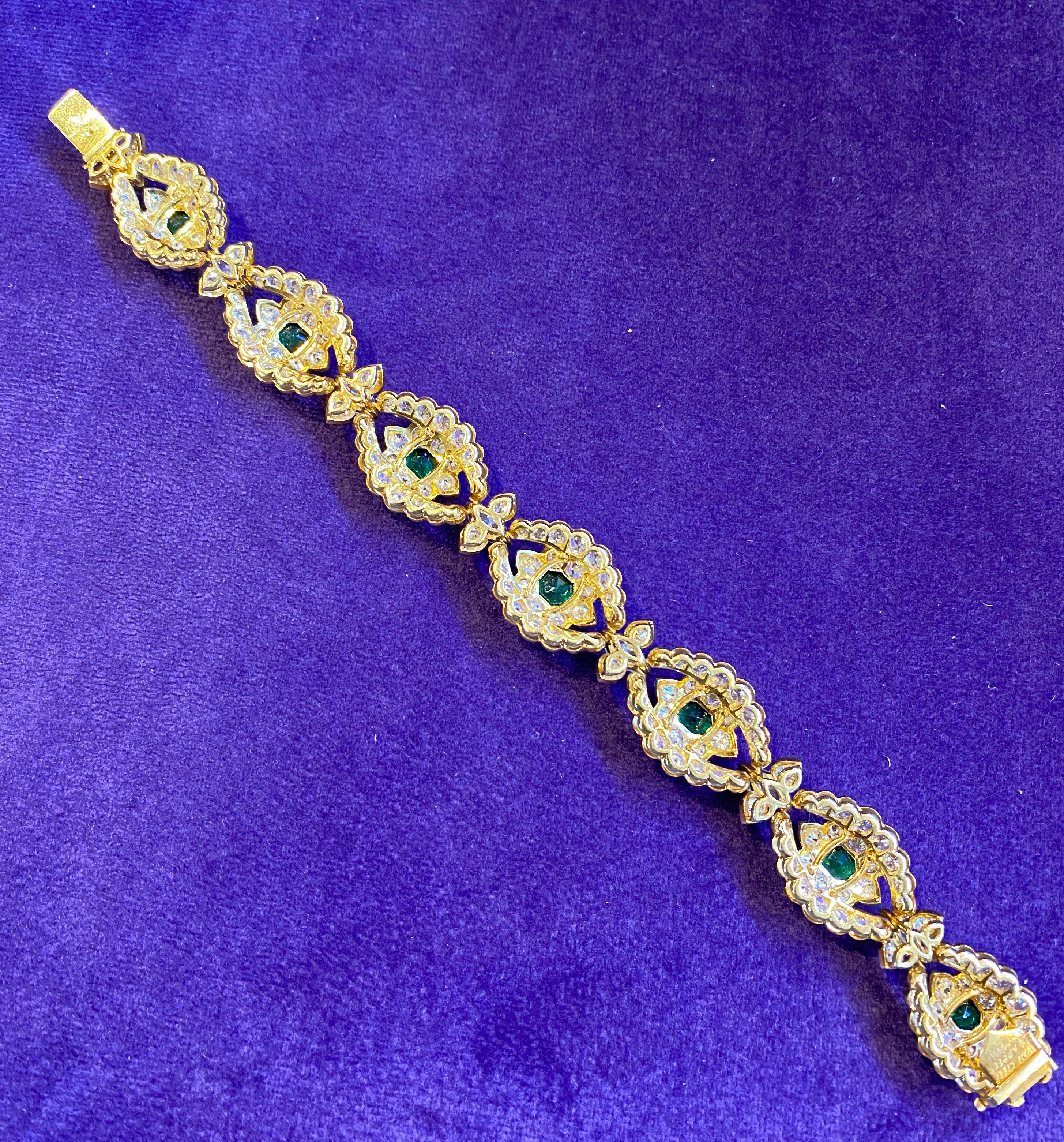 Emerald Cut Van Cleef & Arpels Emerald & Diamond Bracelet