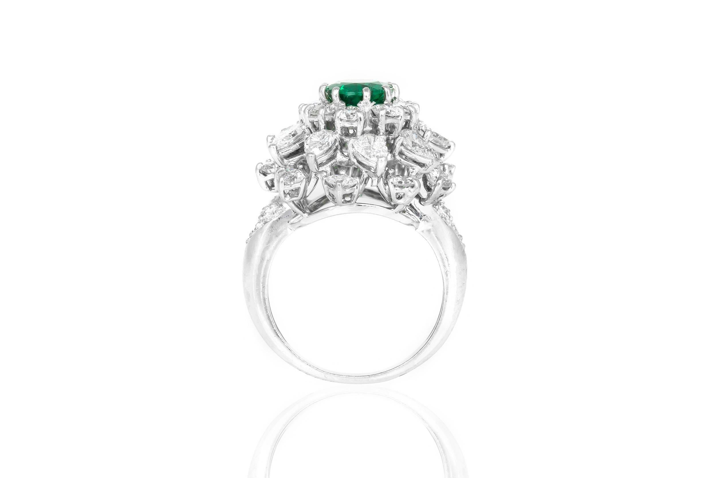 Van Cleef & Arpels Emerald Diamond Cluster Ring In Excellent Condition In New York, NY
