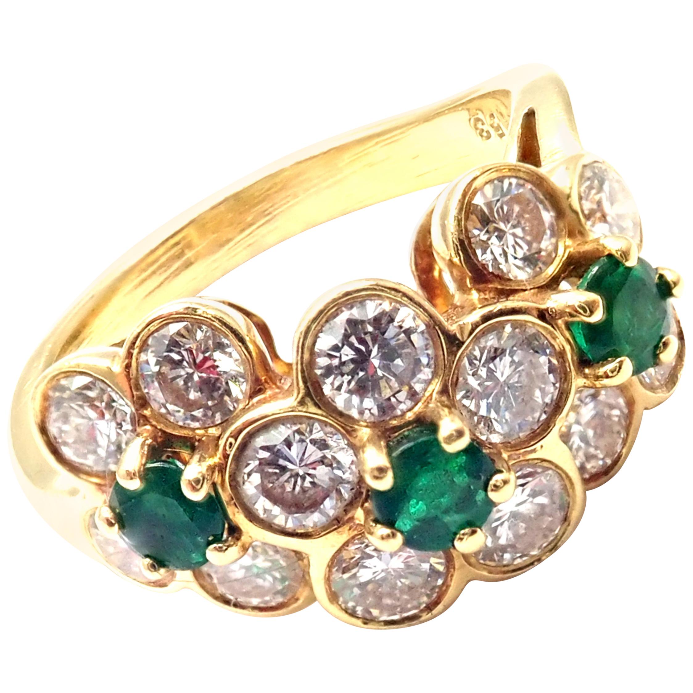 Van Cleef & Arpels Emerald Diamond Fleurette Flower Yellow Gold Band Ring