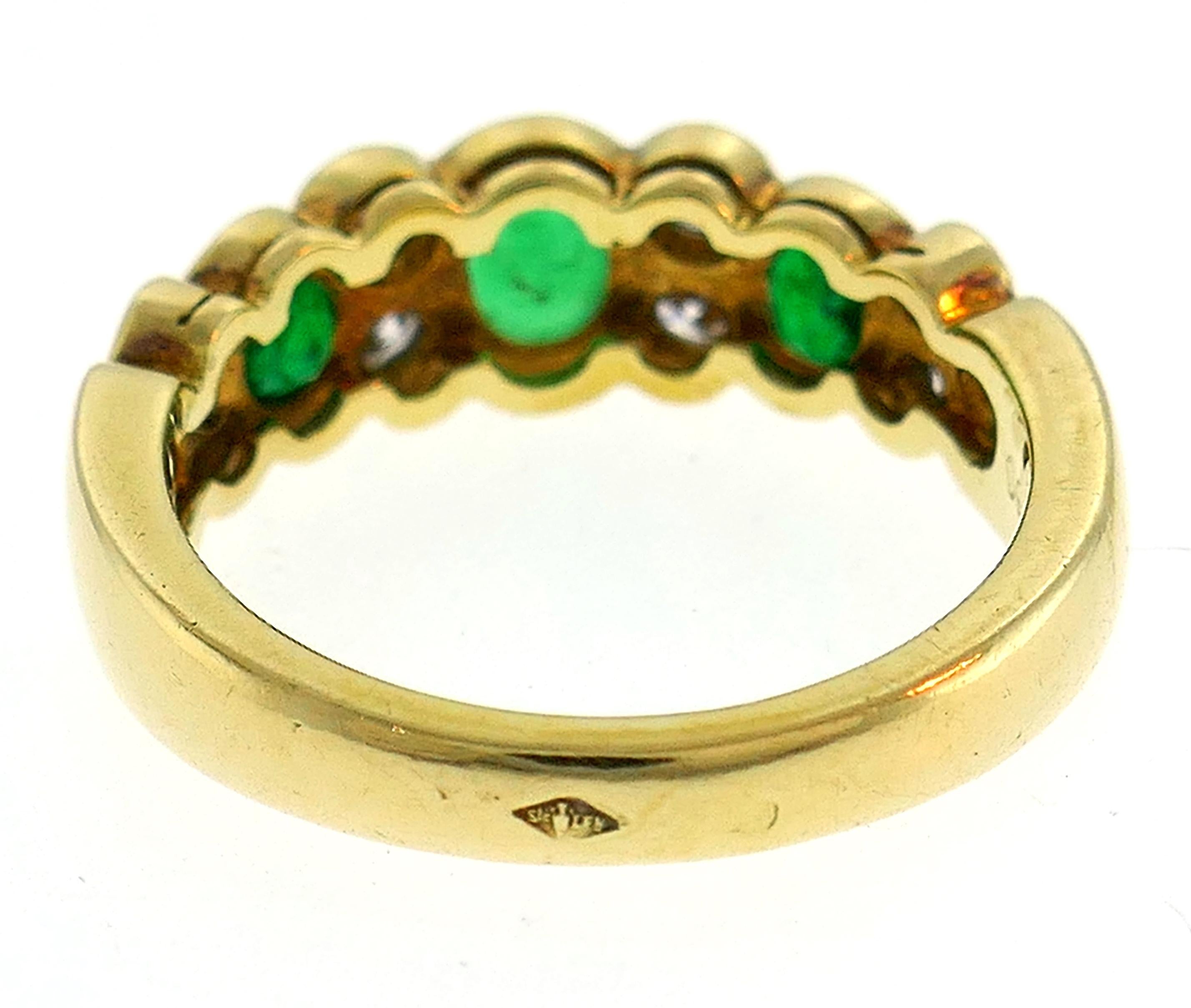 Van Cleef & Arpels Emerald Diamond Gold Ring, 1970s 3