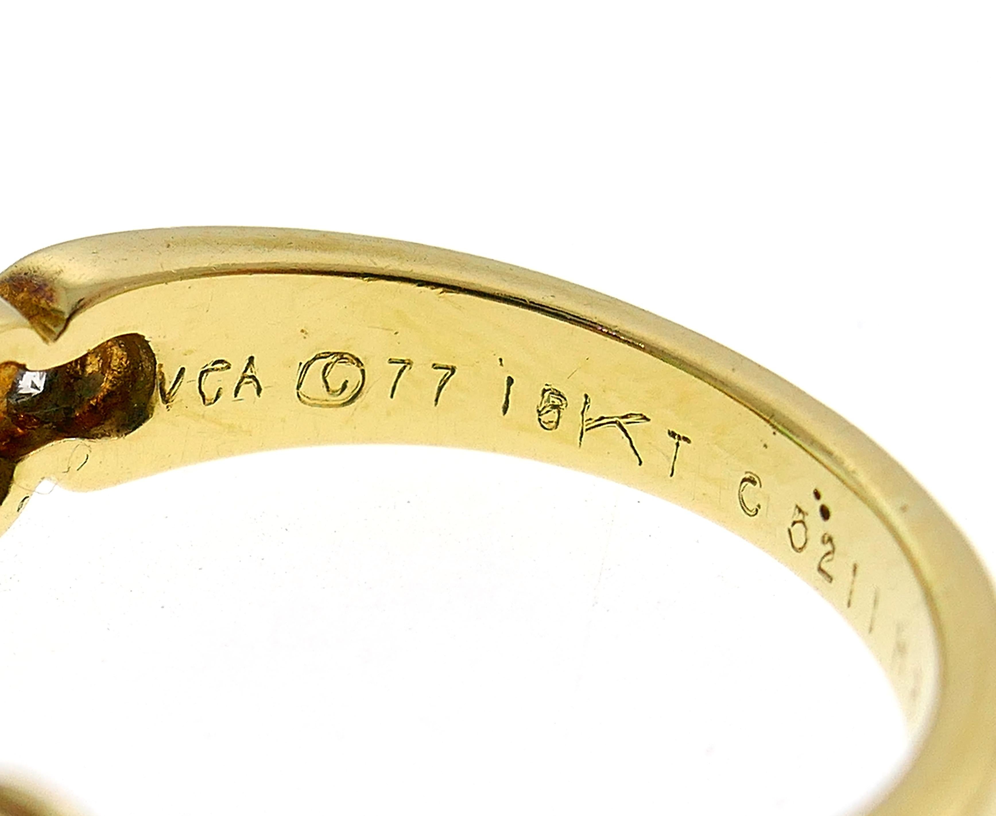 Van Cleef & Arpels Emerald Diamond Gold Ring, 1970s 4