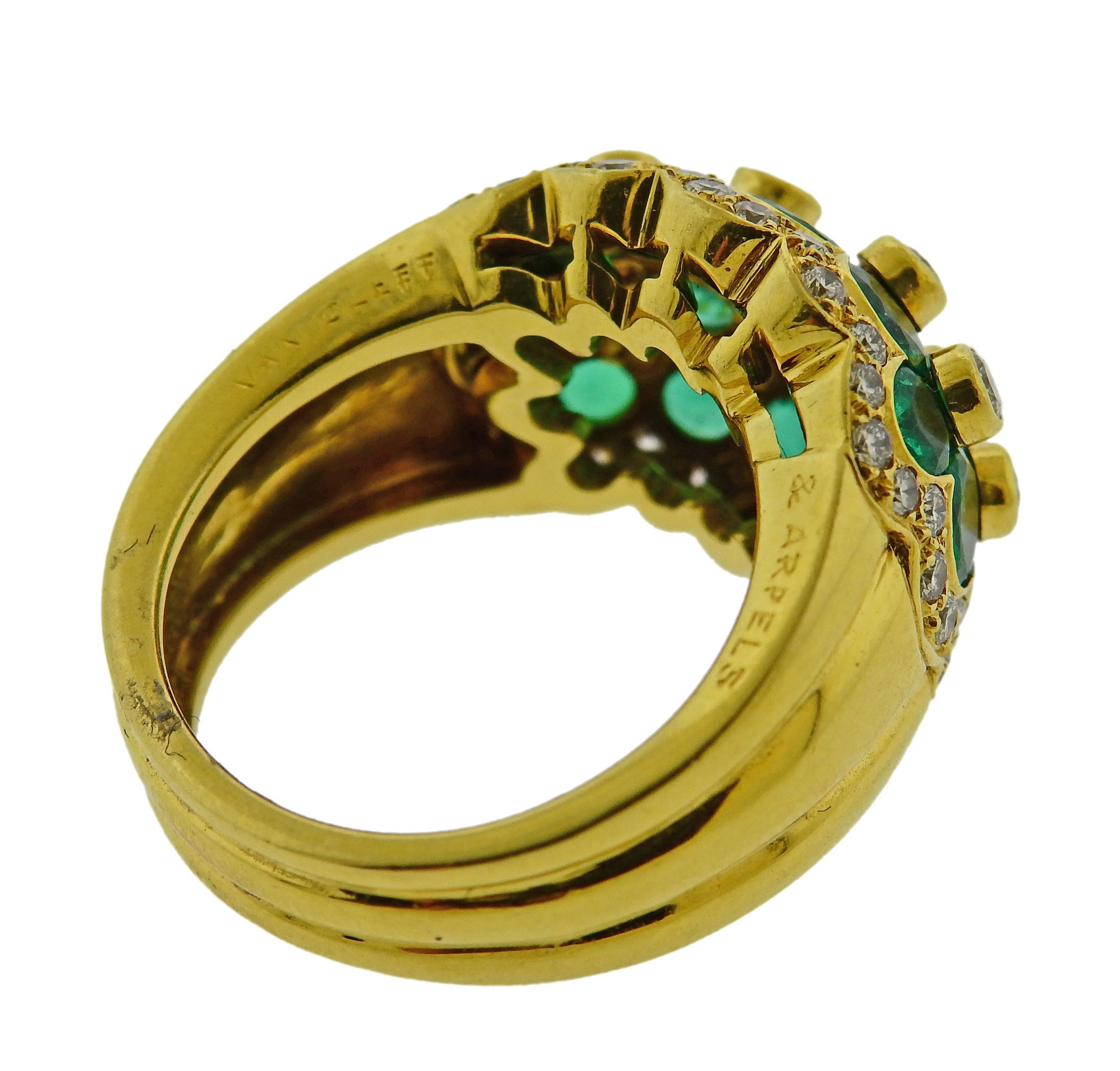 Women's Van Cleef & Arpels Emerald Diamond Gold Ring