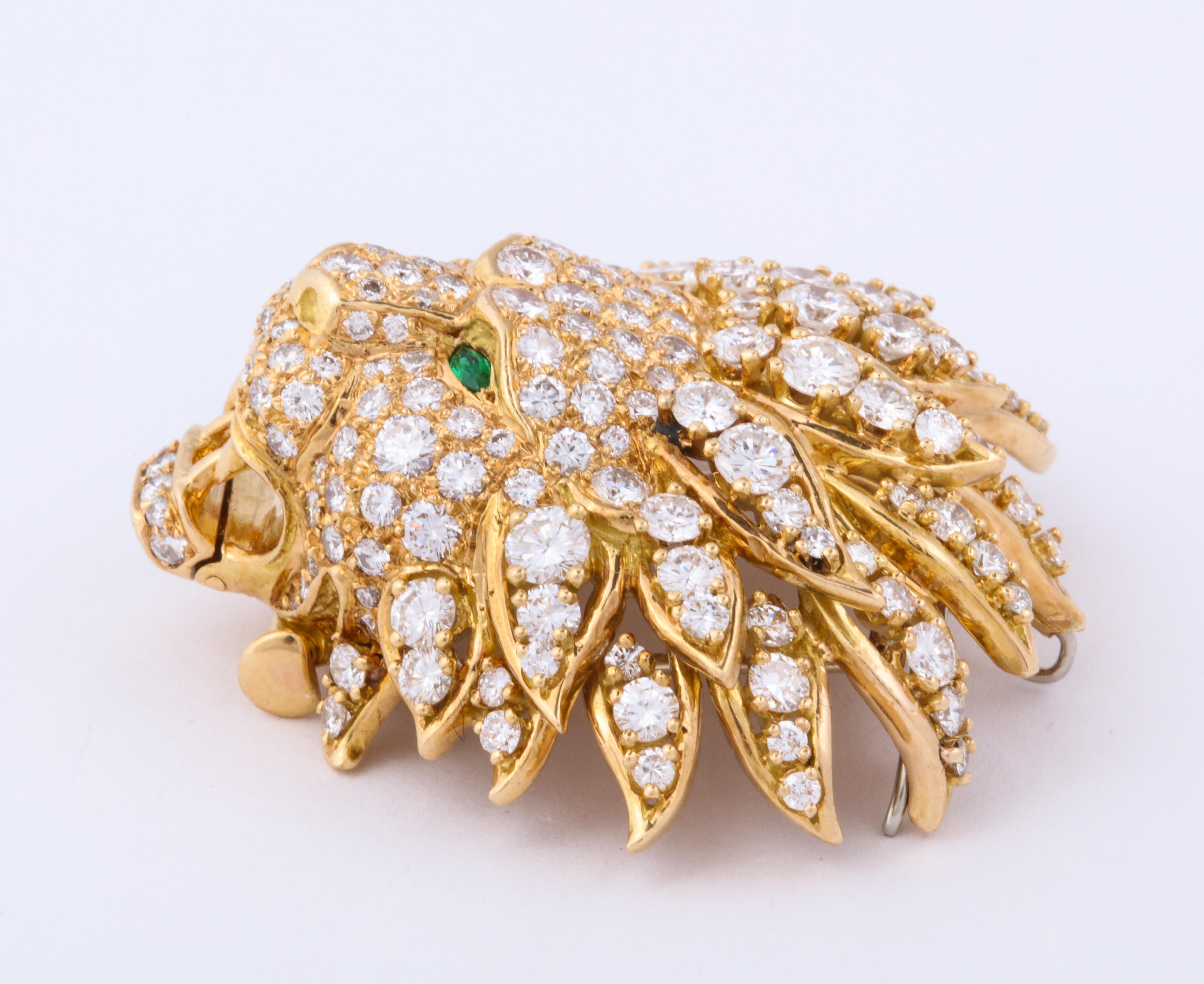 Van Cleef & Arpels Emerald Diamond Lion Pin or Pendant In Excellent Condition In Bal Harbour, FL