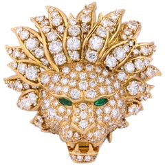 Van Cleef & Arpels Broche ou pendentif lion en diamant et émeraude