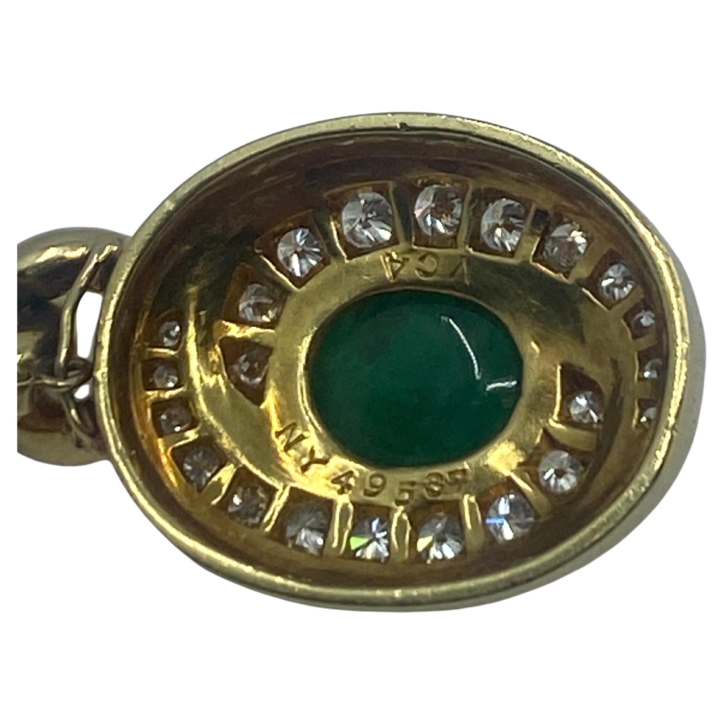 Round Cut Van Cleef & Arpels Emerald Diamond Pendant For Sale