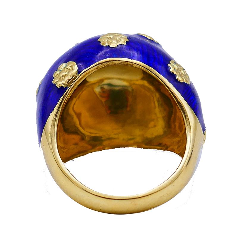 Van Cleef & Arpels Enamel 18k Gold Ring Earrings Set For Sale 4