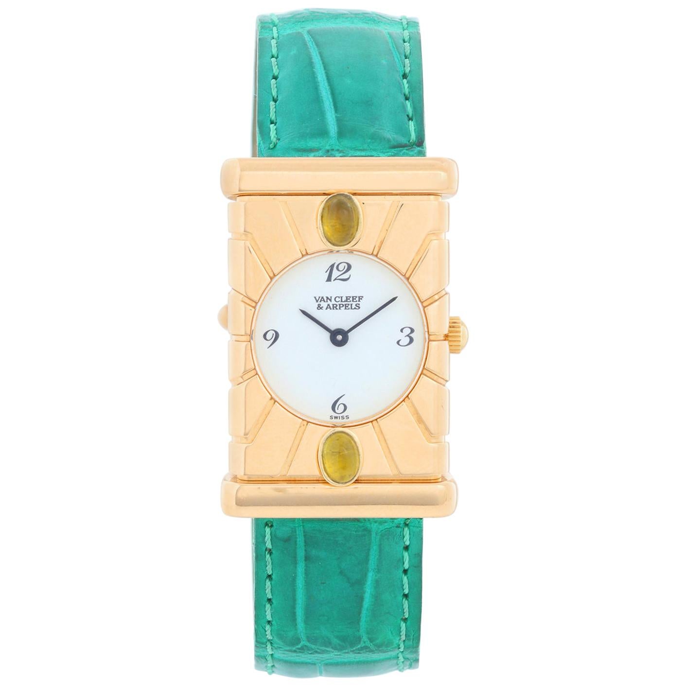 Van Cleef & Arpels Façade 18 Karat Yellow Gold Vintage Watch