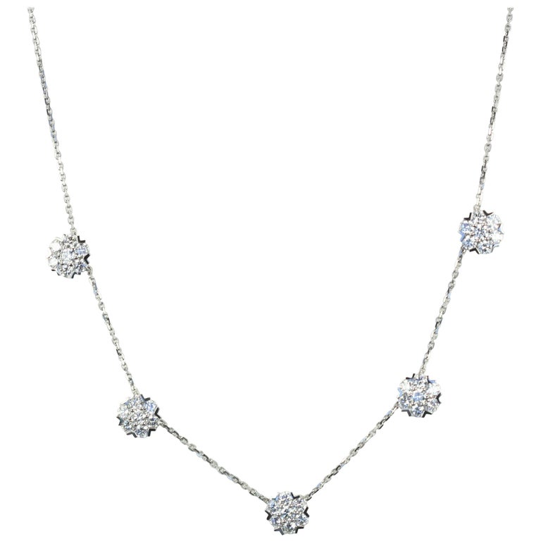 Van Cleef and Arpels Fleurette 5 Flower Necklace Large 4.70 Carat For