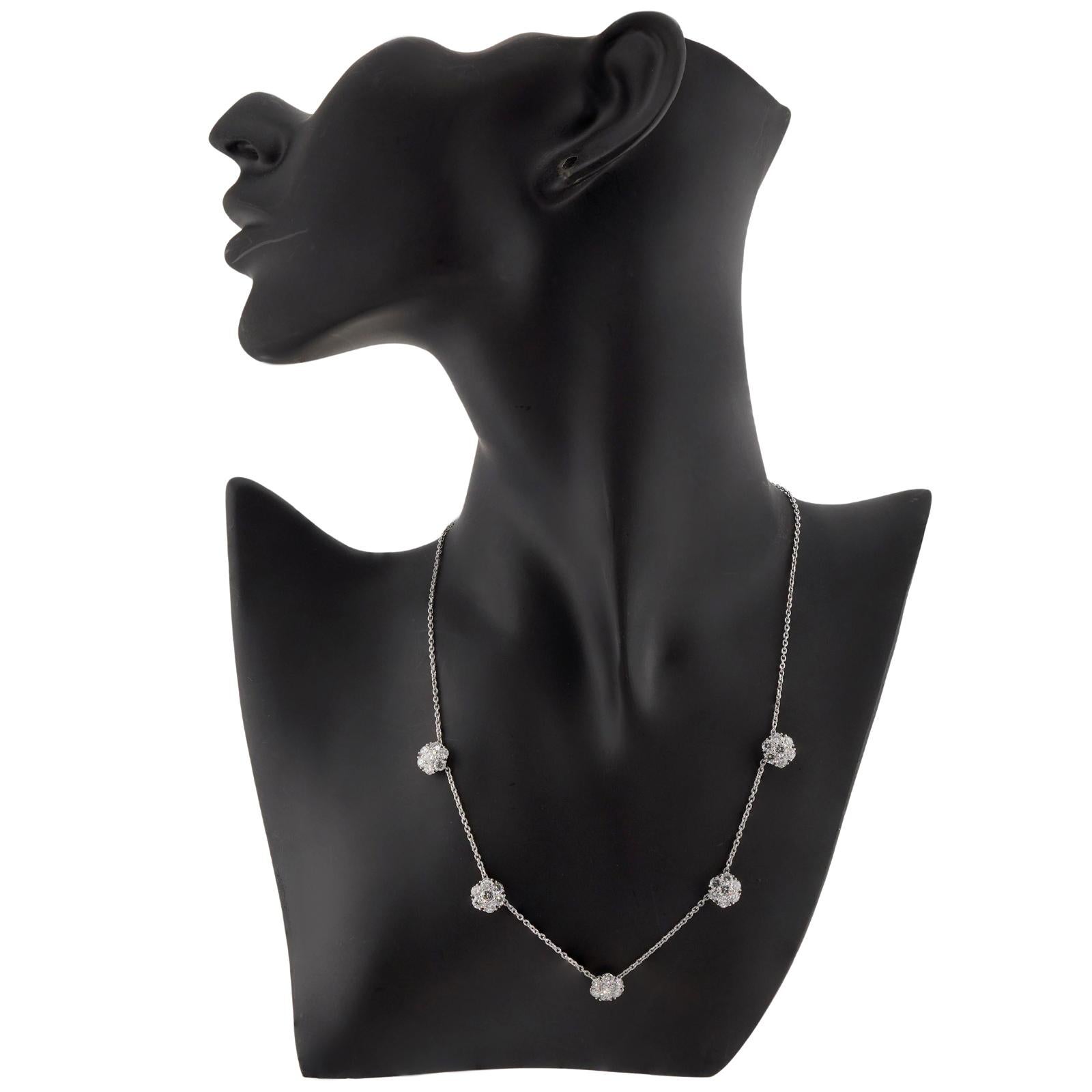 VAN CLEEF & ARPELS Collier à 5 fleurs Fleurette Diamond Platinum Excellent état - En vente à New York, NY