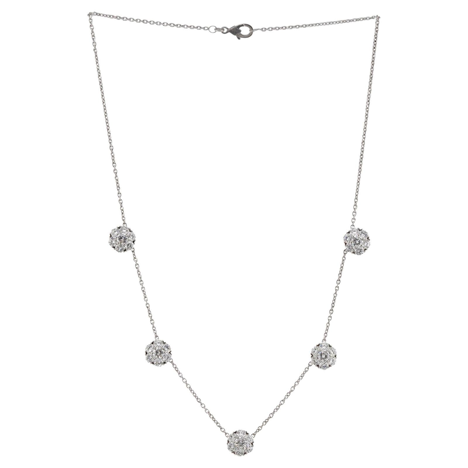 VAN CLEEF & ARPELS Collier à 5 fleurs Fleurette Diamond Platinum Pour femmes en vente