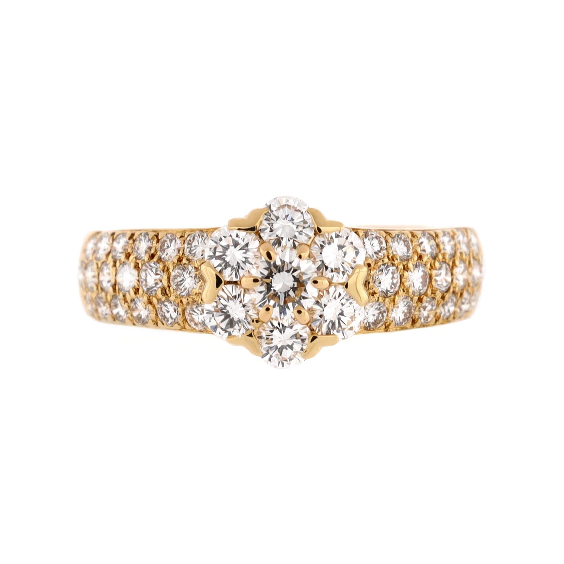Condition: Moderate wear throughout with signs of resizing.
Accessories: No Accessories
Measurements: Size: 4.75 - 49, Width: 3.35 mm
Designer: Van Cleef & Arpels
Model: Fleurette Three Row Ring 18K Yellow Gold and Diamonds
Exterior Color: Yellow