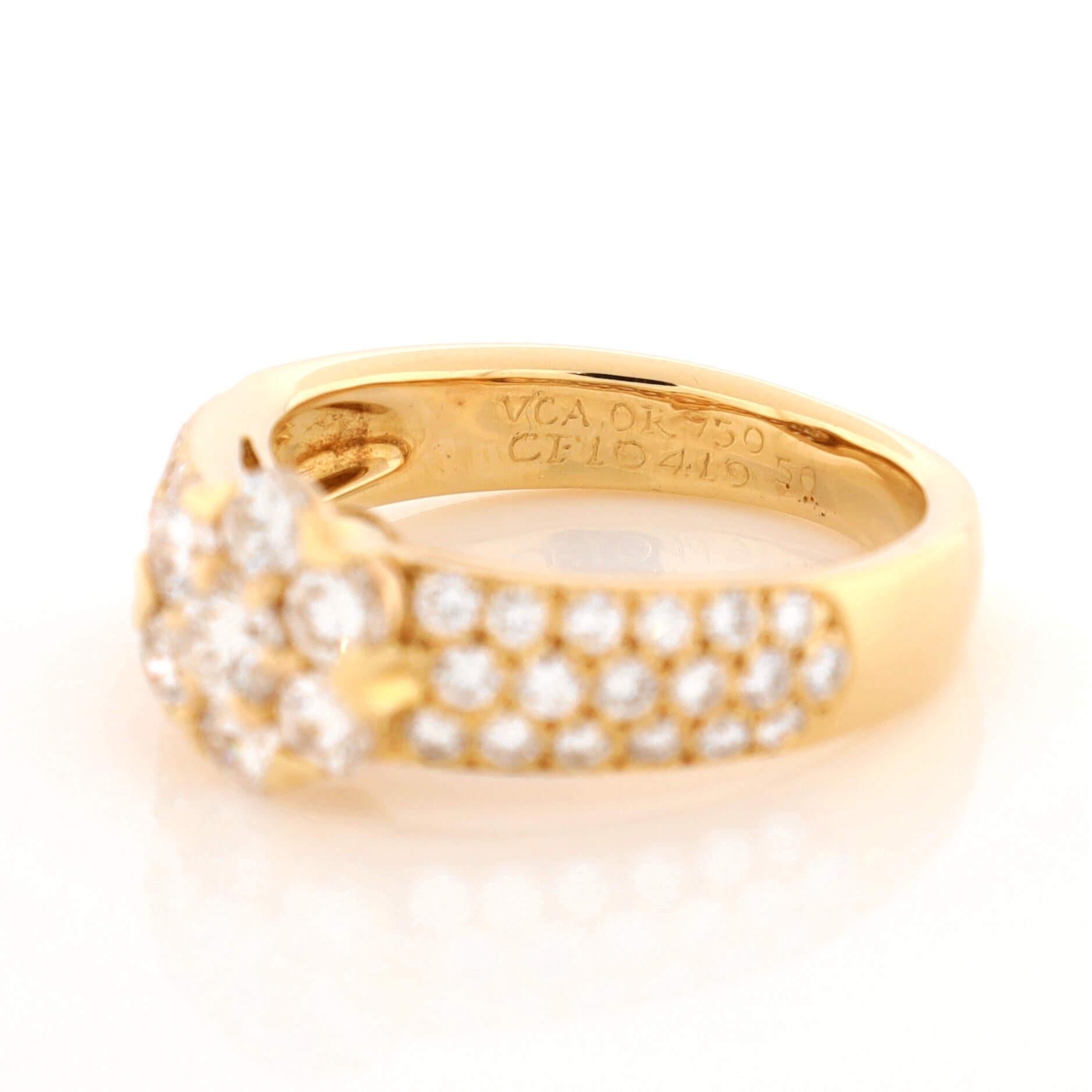 Van Cleef & Arpels Fleurette Three Row Ring 18k Yellow Gold and Diamonds In Good Condition In New York, NY