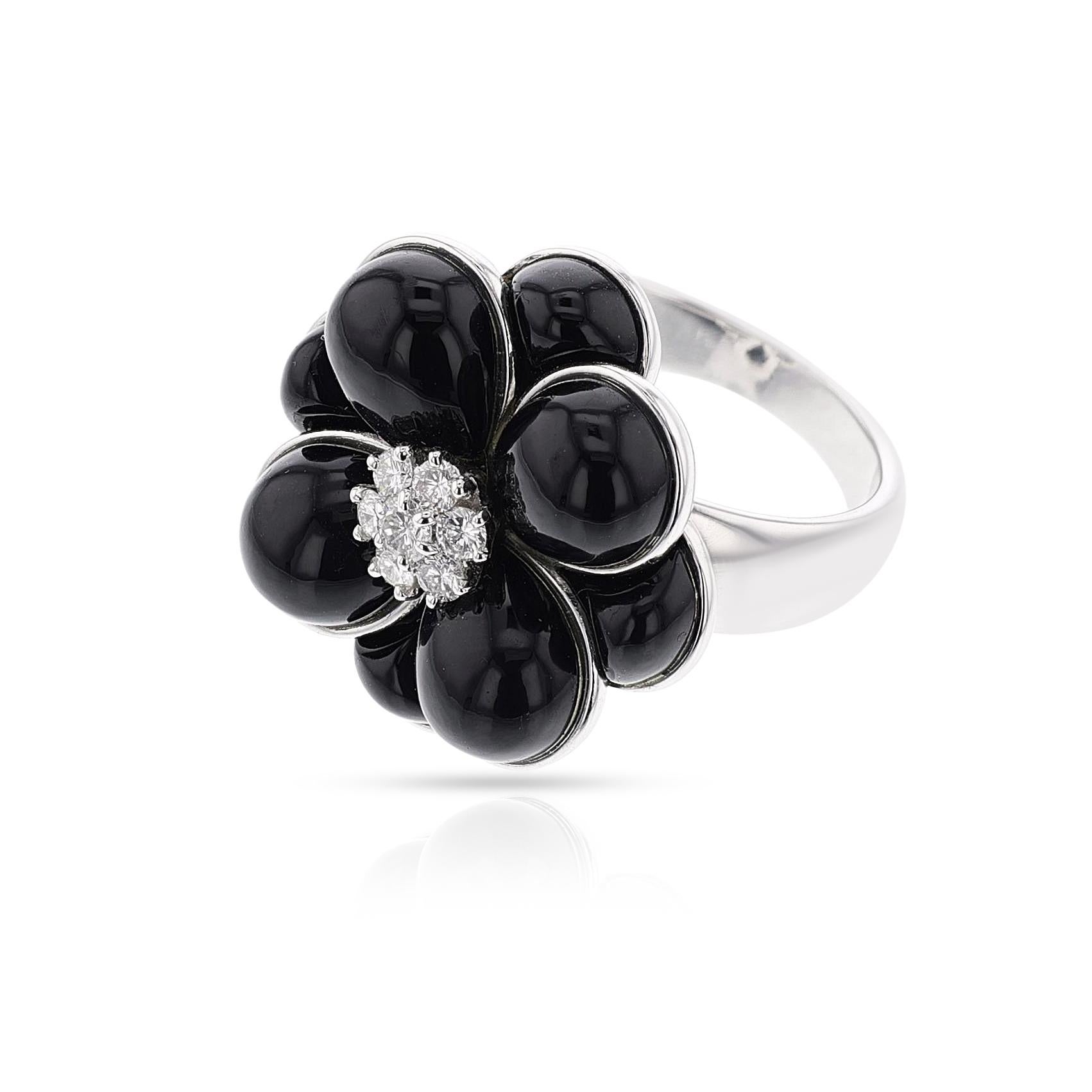 Mixed Cut Van Cleef & Arpels Floral Onyx and Diamond Ring, 18k  For Sale