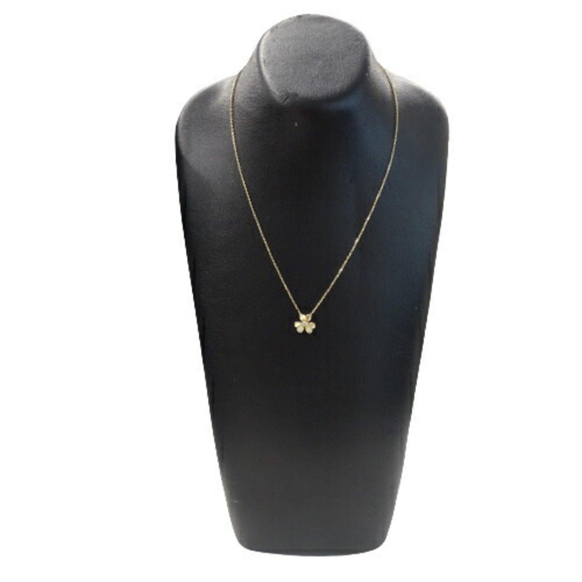 Van Cleef & Arpels Flower Frivole Diamond Necklace in 18K Yellow Gold For Sale 2
