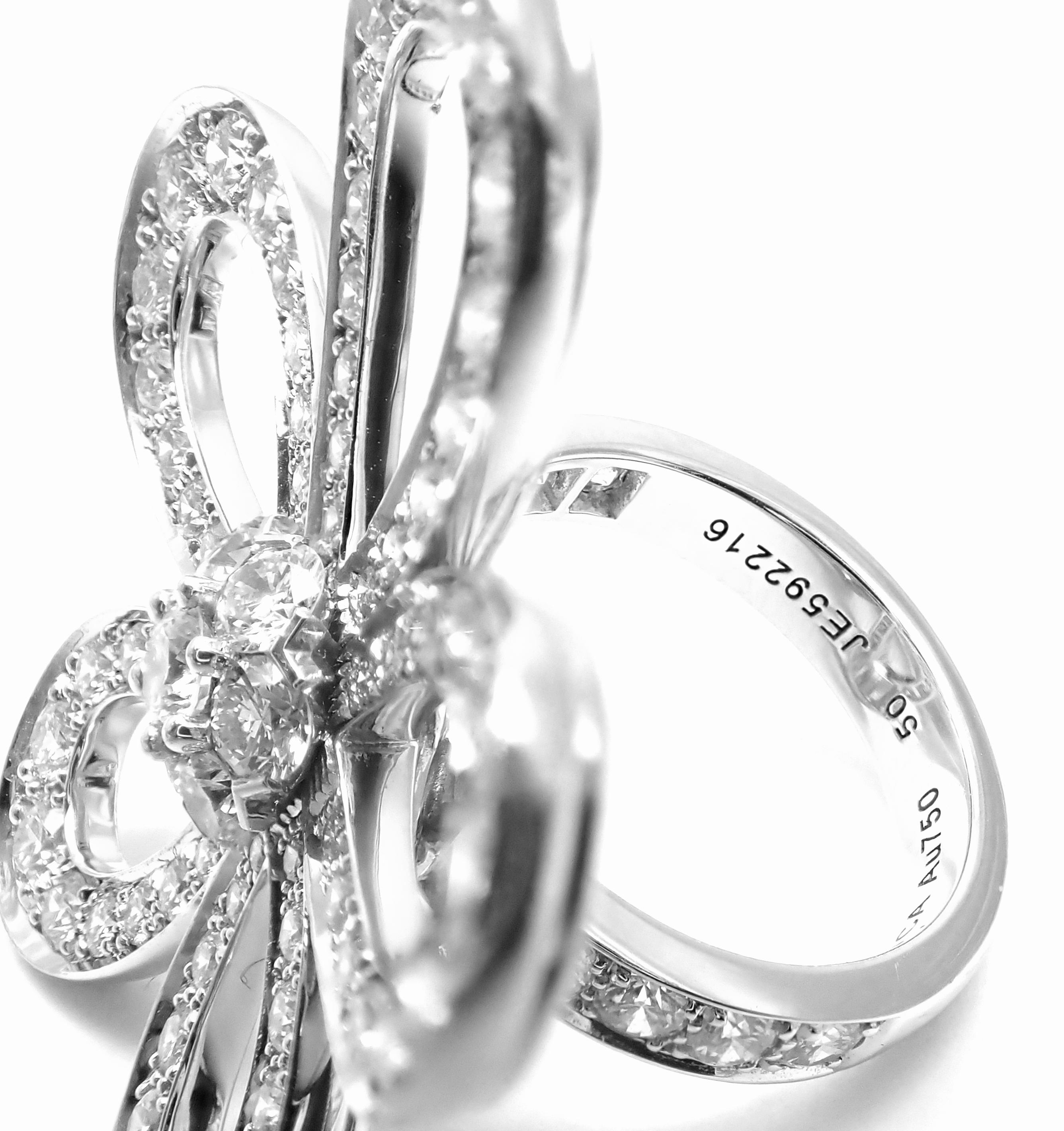 Van Cleef & Arpels Flowerlace Diamond Large White Gold Ring 1