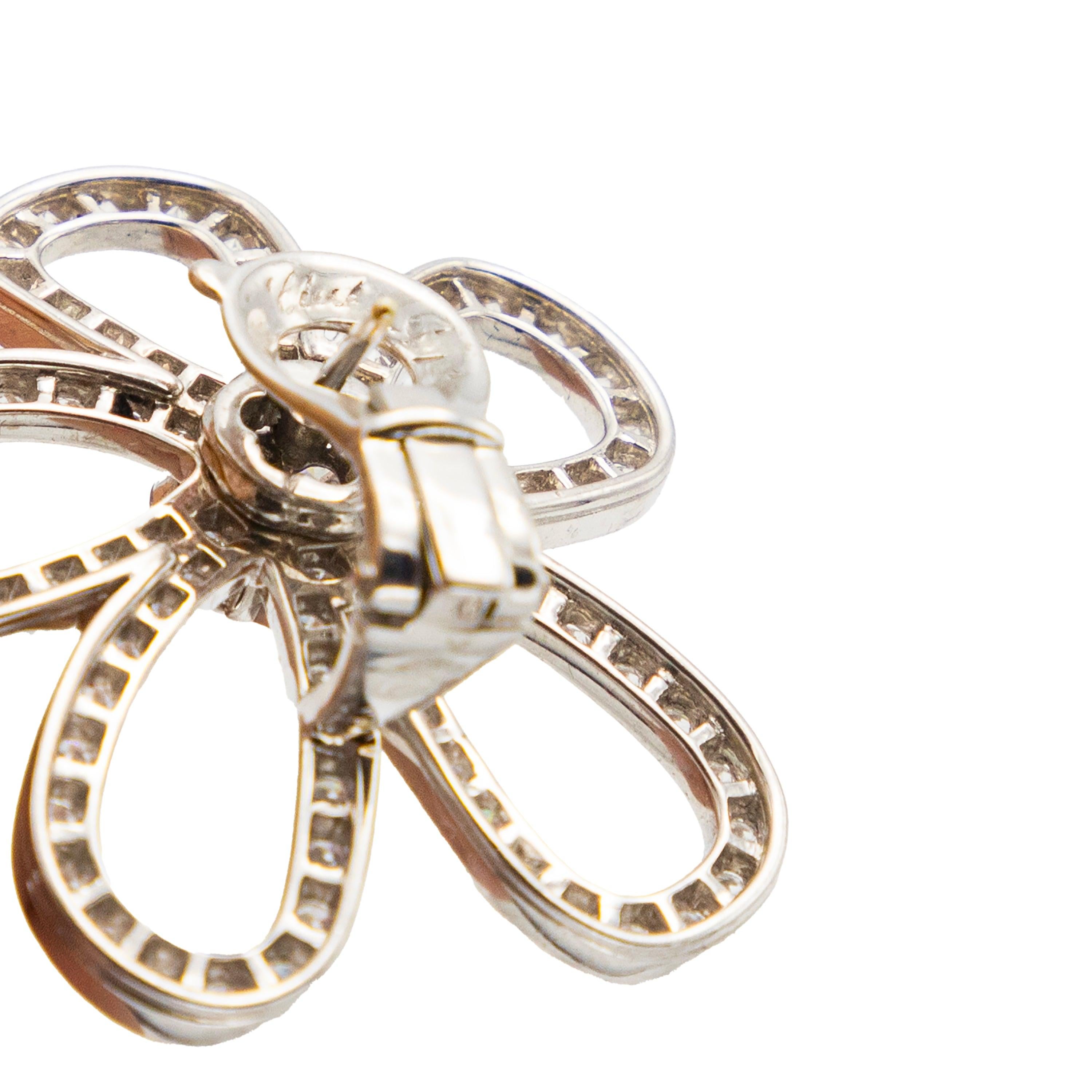 Van Cleef & Arpels Flowerlace Earrings - '90s For Sale 3
