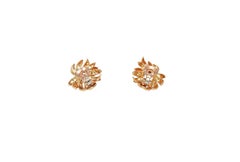 Van Cleef & Arpels flowers vintage earrings 70's yellow gold and diamonds French