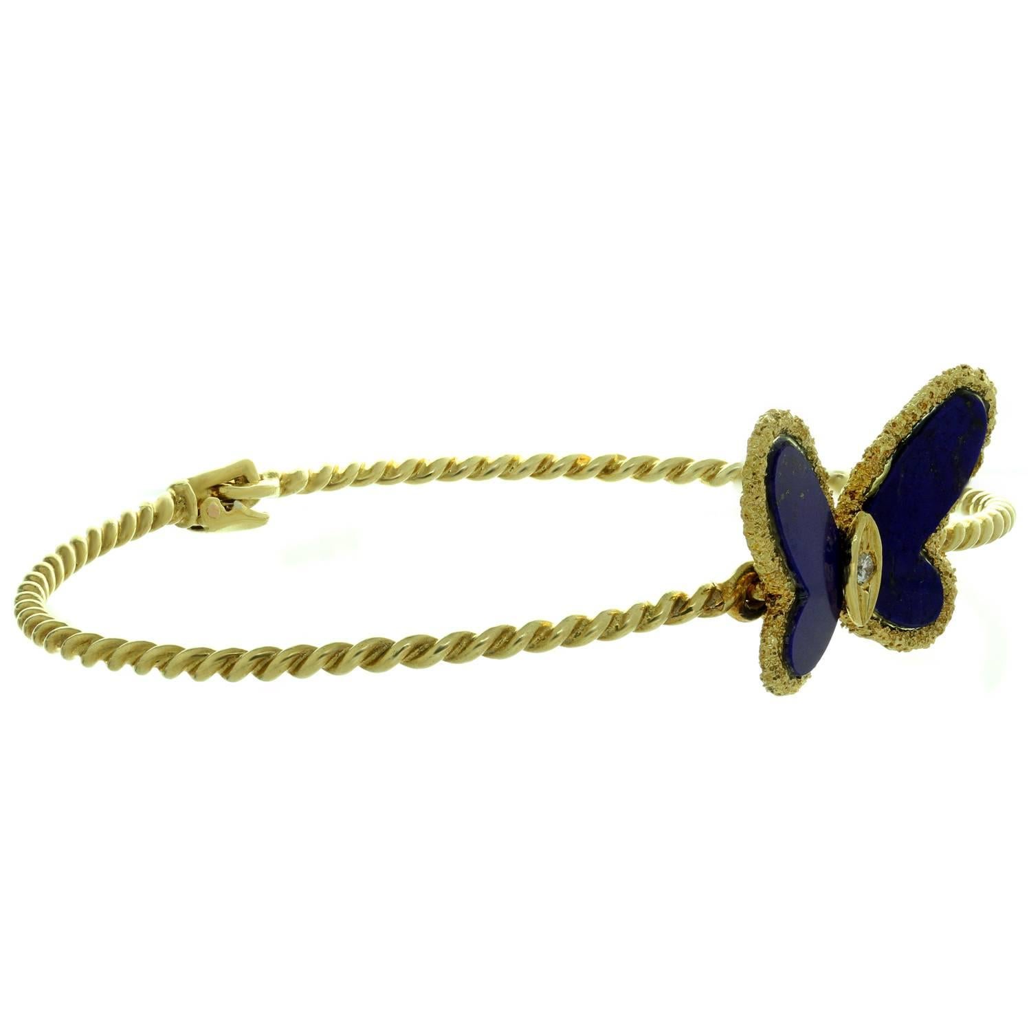 Van Cleef & Arpels Flying Beauties Blue Lapis Lazuli Butterfly Bracelet In Good Condition In New York, NY
