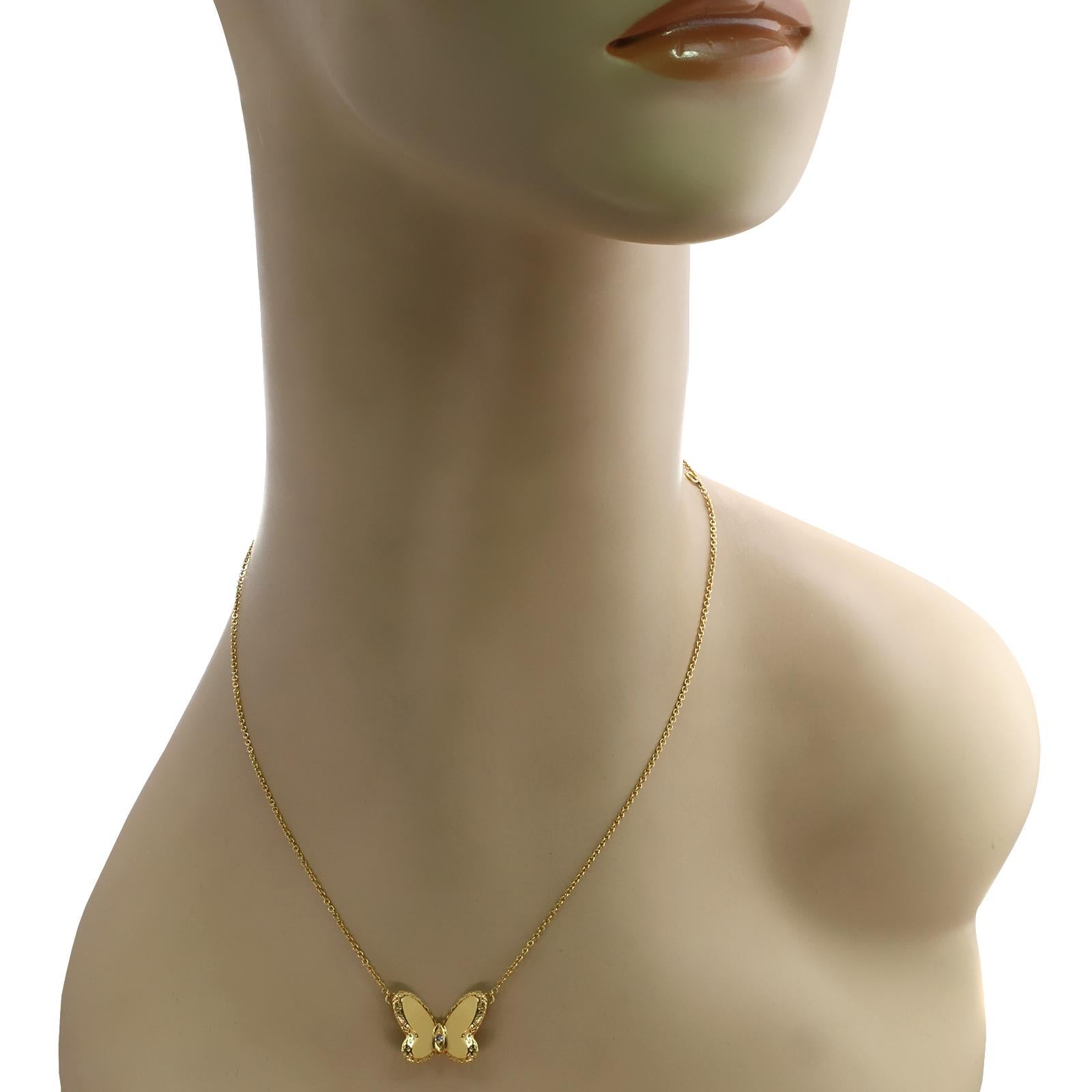 VAN CLEEF & ARPELS Flying Beauties Diamant-Gold-Schmetterlings-Anhänger-Halskette (Brillantschliff) im Angebot