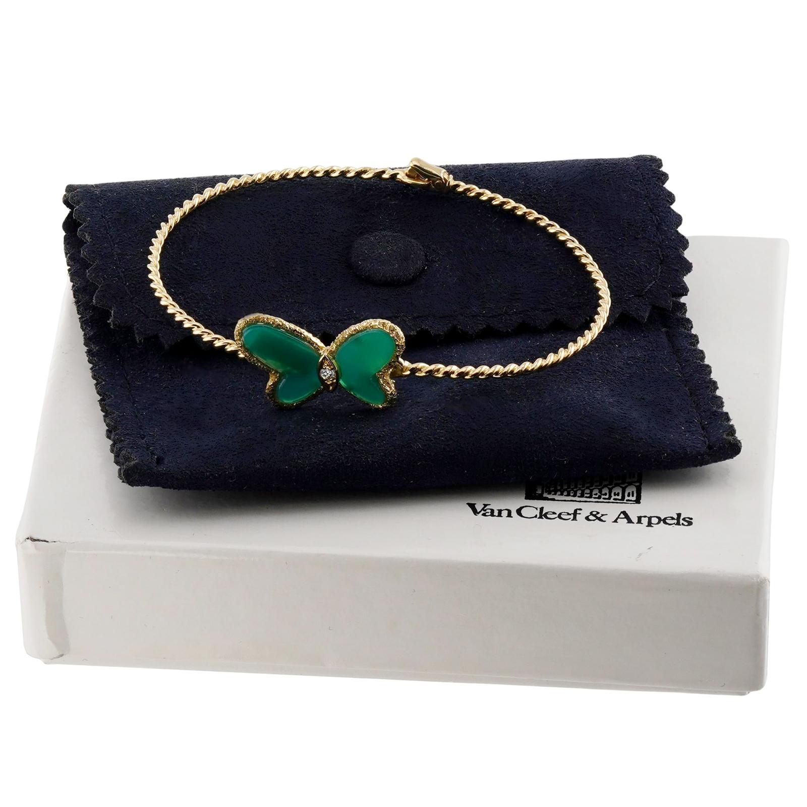 Taglio misto Van Cleef & Arpels Bracciale Vintage con Farfalla in Calcedonio Verde in vendita