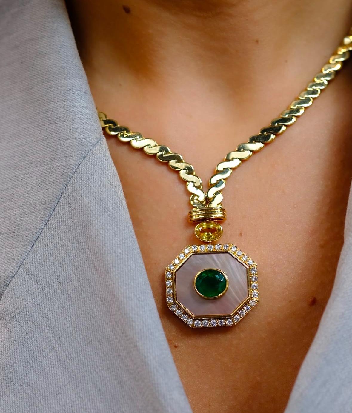 Van Cleef & Arpels Sapphire, Green Emerald And Diamond Pendant Necklace For Sale 1