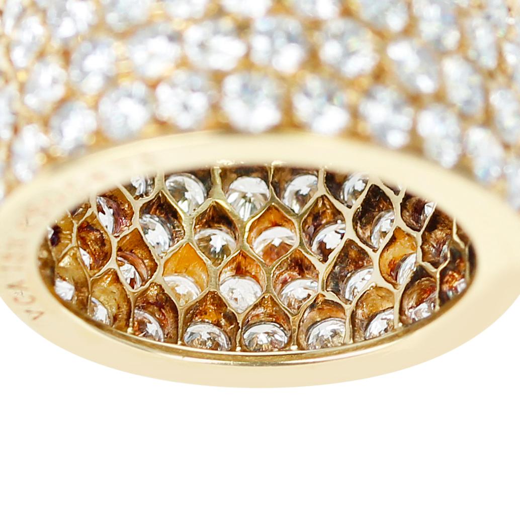 Taille ronde Van Cleef & Arpels, bague à quatre rangées de diamants en or jaune 18 carats en vente