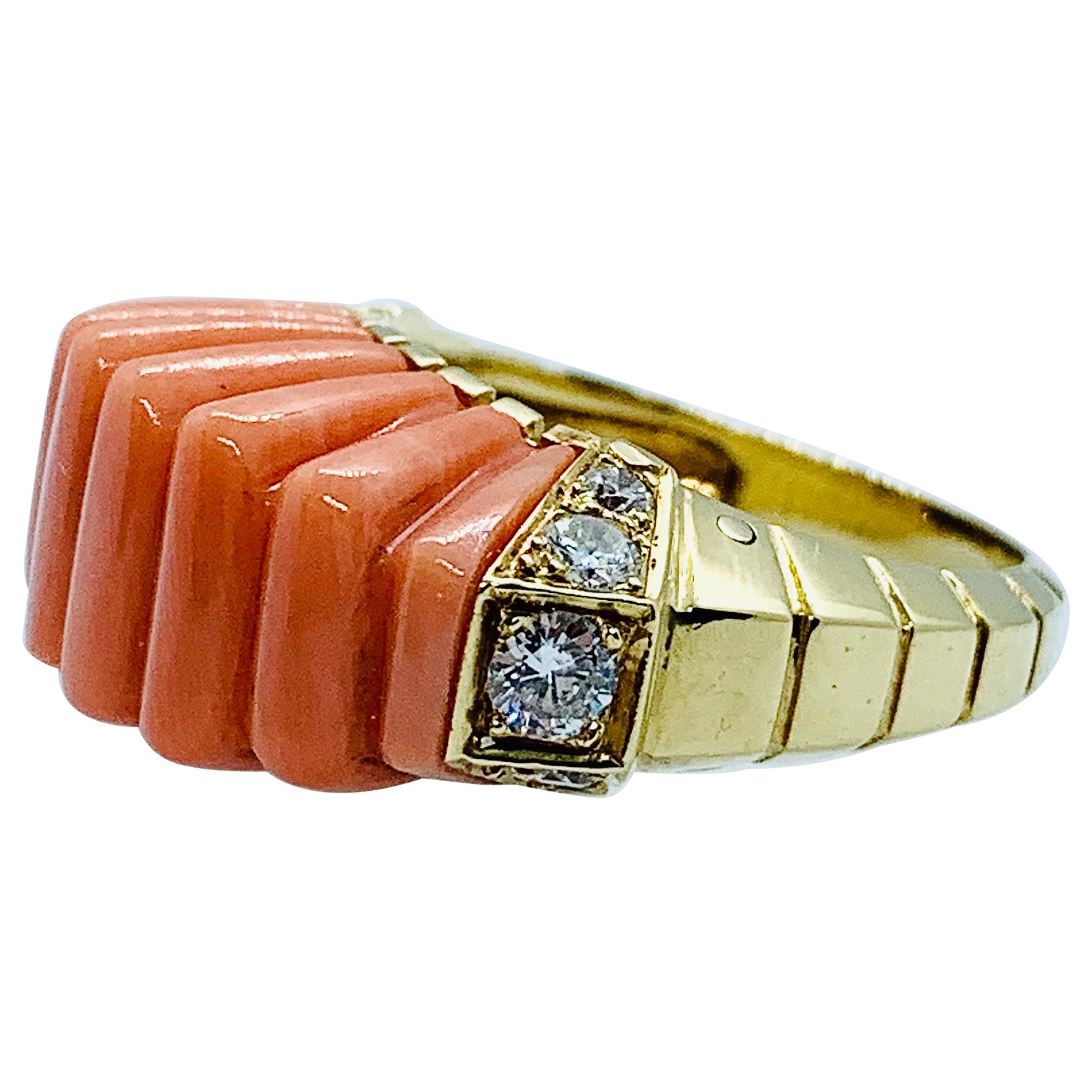 Van Cleef & Arpels France 18 Karat Yellow Gold Coral and Diamond Ladies Ring