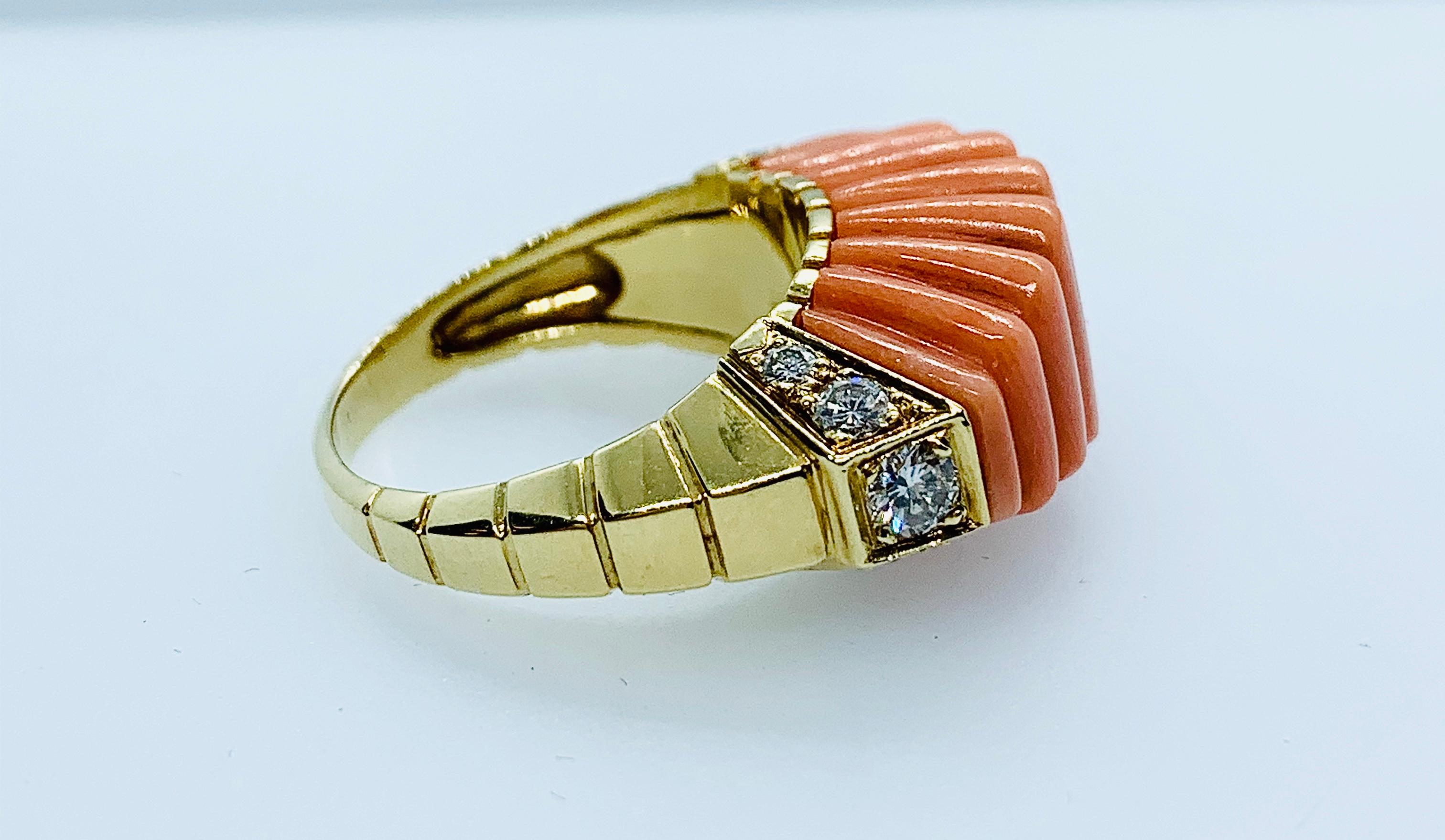 Women's Van Cleef & Arpels France 18 Karat Yellow Gold Coral and Diamond Ladies Ring