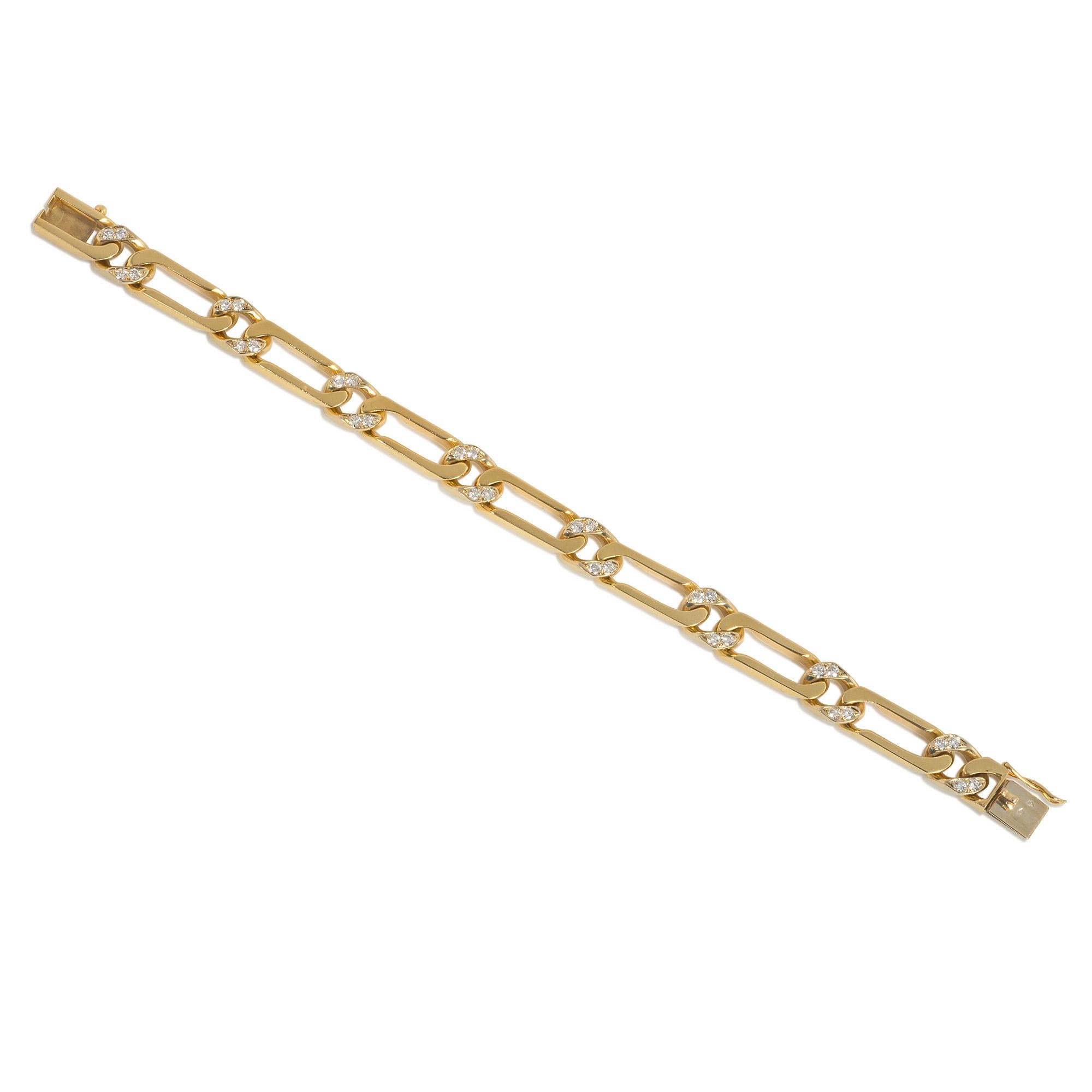 Ein Figaro-Gliederarmband aus Gold und Diamanten aus der Mitte des Jahrhunderts, 18 Karat, mit einem Kastenverschluss mit Achter-Sicherung. Van Cleef & Arpels, Frankreich. #B2174 A43. Atw-Diamanten 0.96 ct.  Wunderbar kräftig und gleichzeitig