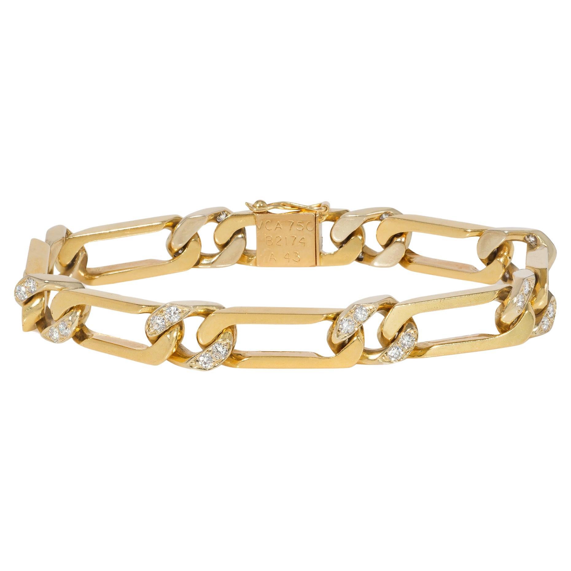 Van Cleef & Arpels, France Mid-Century Gold and Diamond Figaro Link Bracelet For Sale