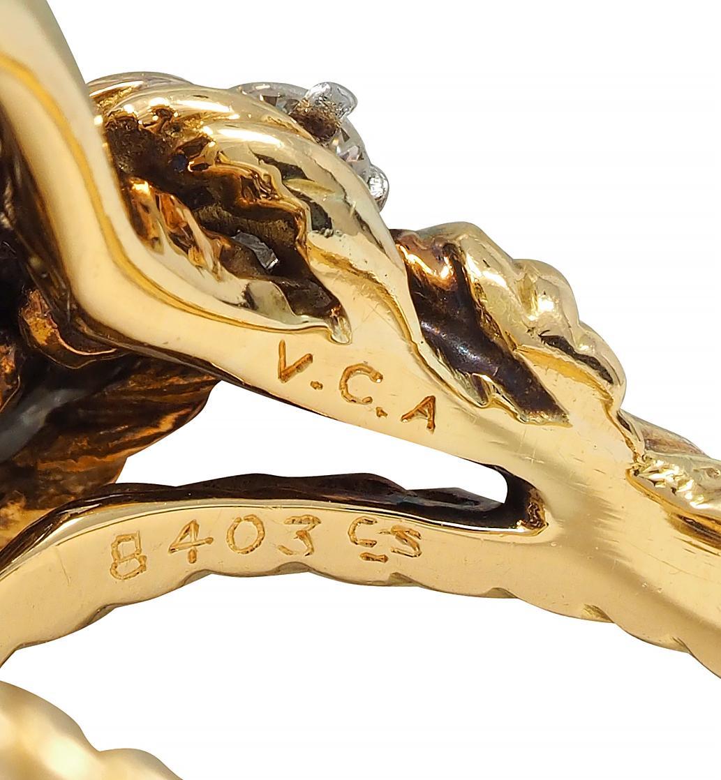 Van Cleef & Arpels French 11.40 CTW Sapphire Diamond Platinum 18 Karat Gold Ring For Sale 2