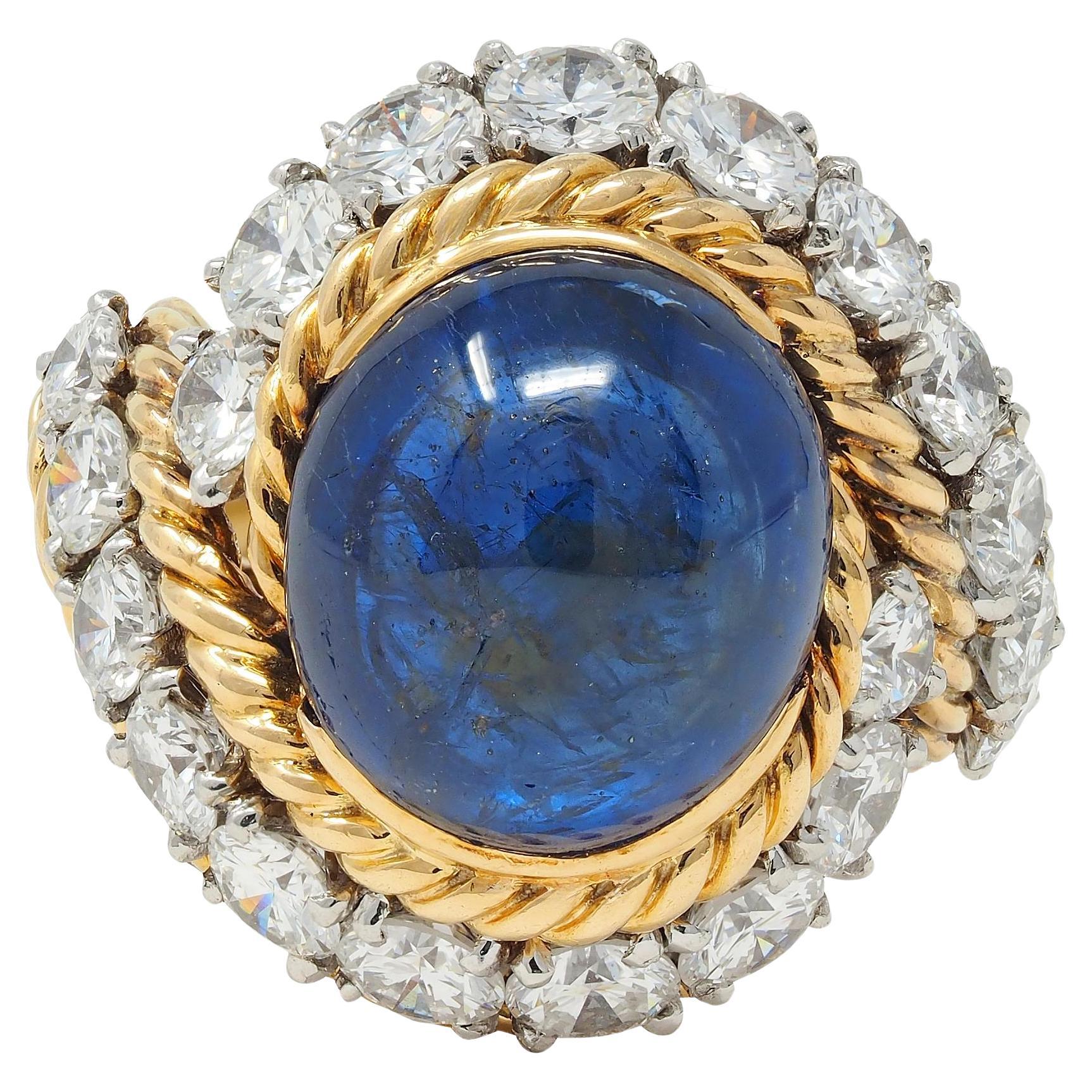 Van Cleef & Arpels French 11.40 CTW Sapphire Diamond Platinum 18 Karat Gold Ring For Sale