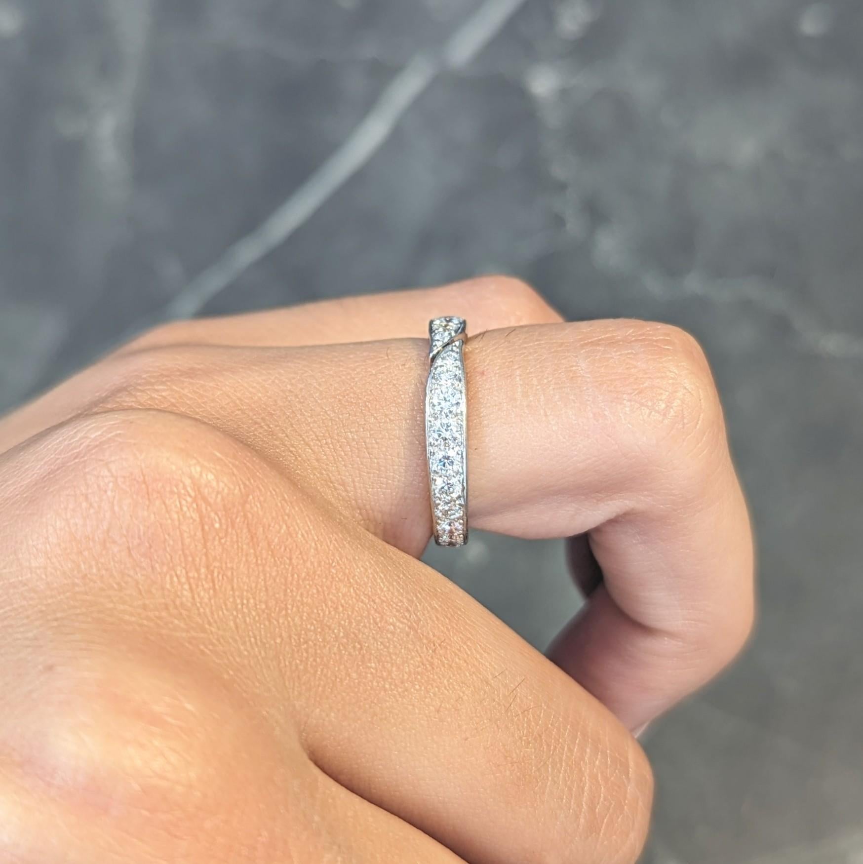 Van Cleef & Arpels French 1.50 CTW Diamond Platinum Bypass Eternity Band Ring 8