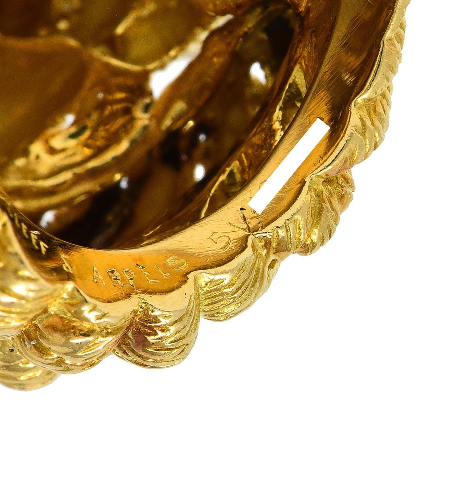 Van Cleef & Arpels French 1960 18K Gold Twisted Rope Knot Vintage Dome Ring For Sale 6