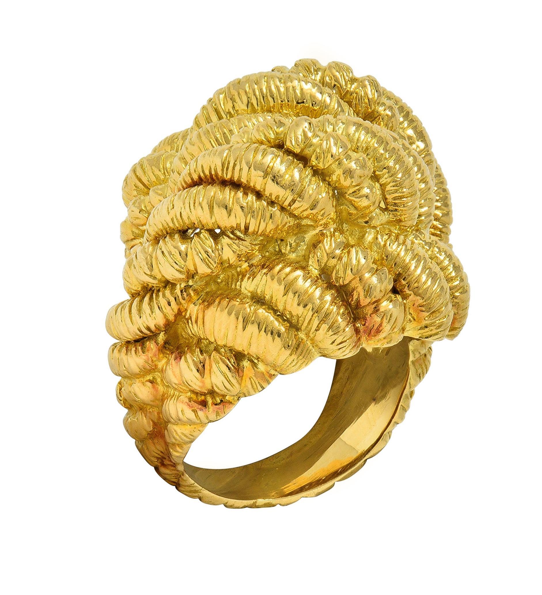 Van Cleef & Arpels French 1960 18K Gold Twisted Rope Knot Vintage Dome Ring For Sale 8