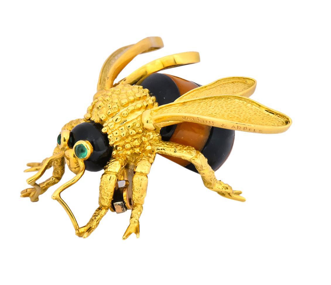 Van Cleef & Arpels French 1970s Onyx Amber Chrysoprase 18 Karat Gold Bee Bug Pin 2