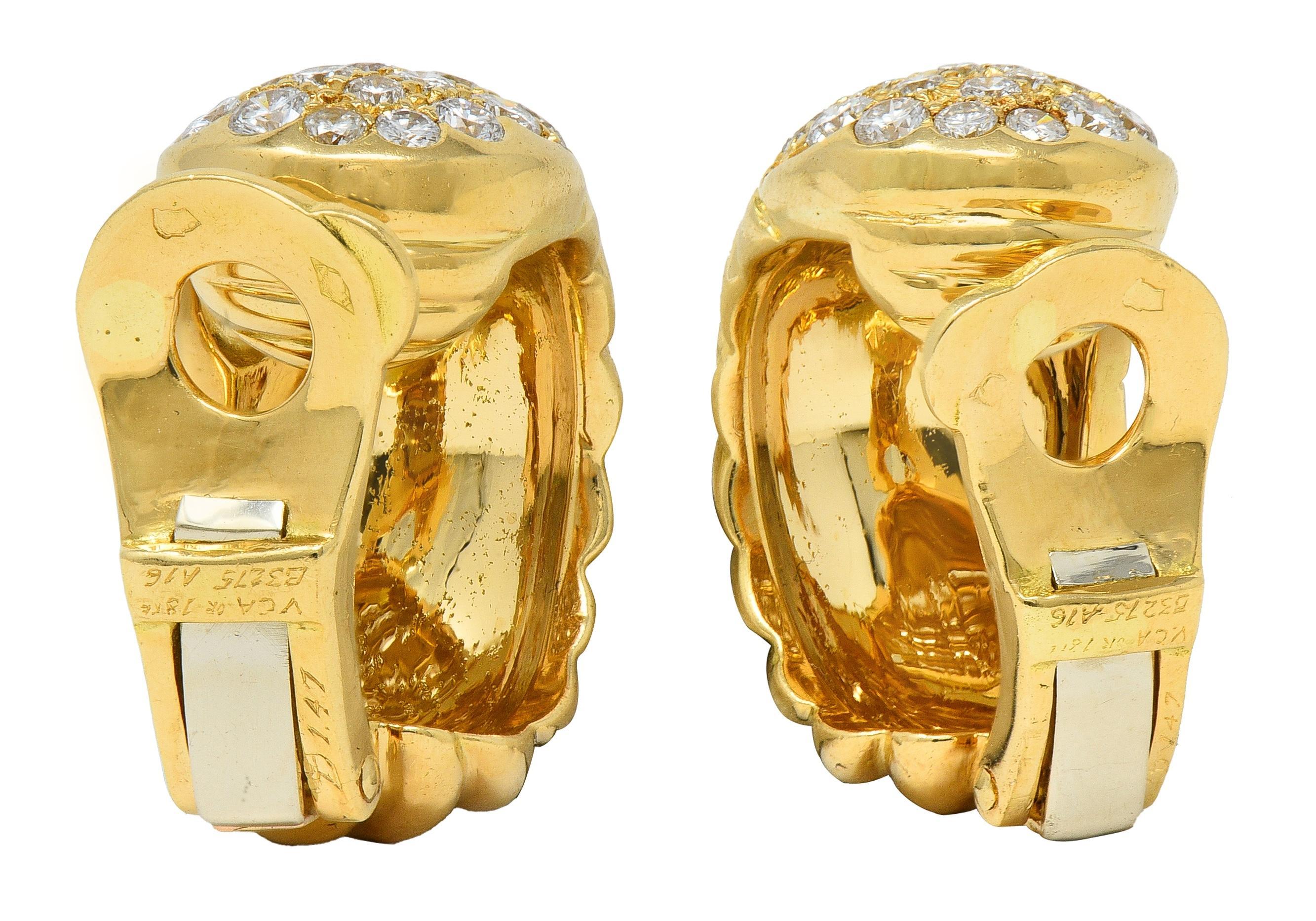 Taglio brillante Van Cleef & Arpels - Orecchini a cerchio con diamante in oro 18 carati degli anni '80 in vendita