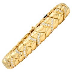Van Cleef 
Arpels French 1980
s Diamond 18K Yellow Gold Vintage Woven Bracelet