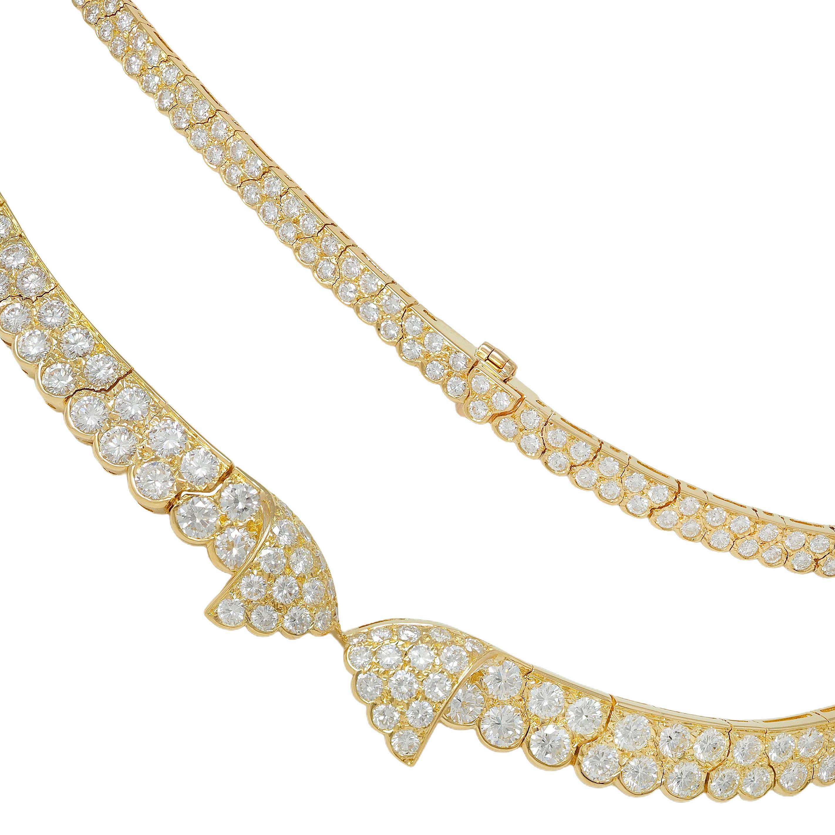Van Cleef & Arpels Collier à nœud en or jaune 18 carats et diamants de 20,62 CTW Excellent état - En vente à Philadelphia, PA