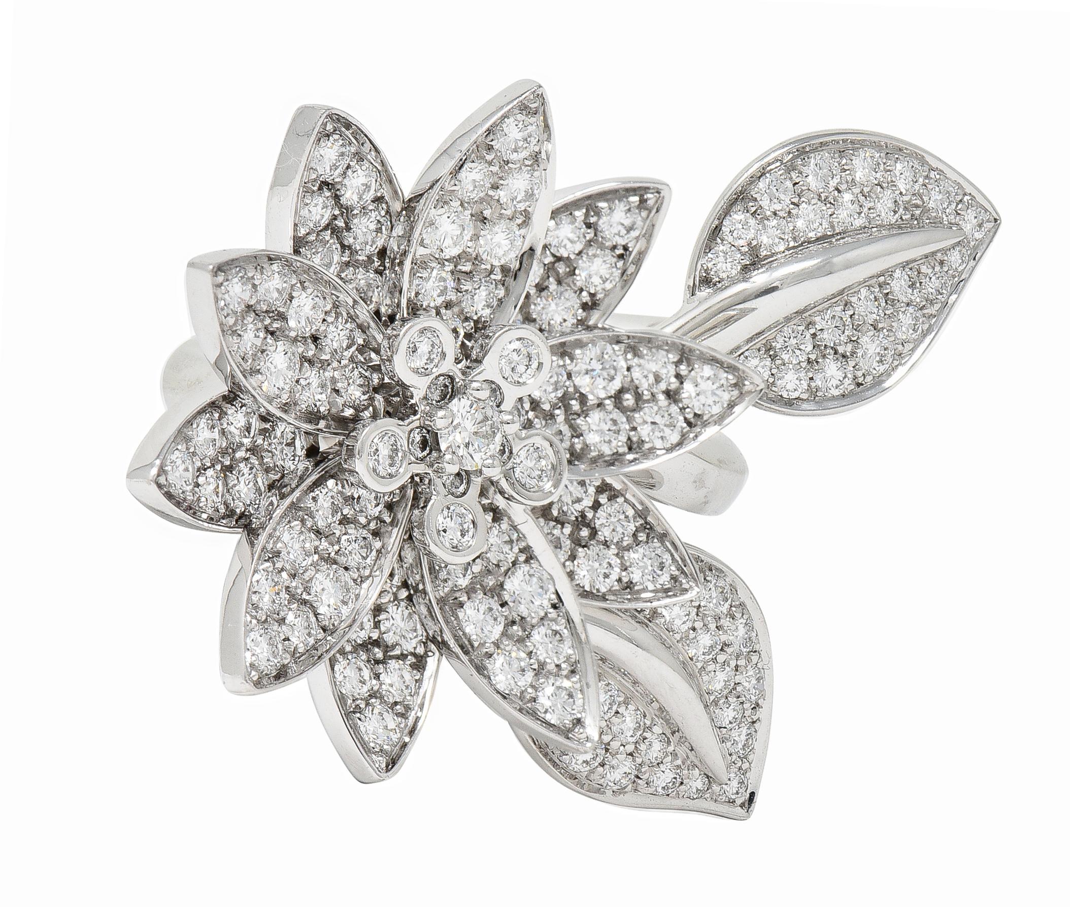 Van Cleef & Arpels Französischer Diamant 18 Karat Gold Zwischen den Fingern Lotus Ring im Zustand „Hervorragend“ in Philadelphia, PA