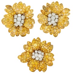 Van Cleef & Arpels French Diamond 18K Gold Vintage Flower Brooch & Earrings